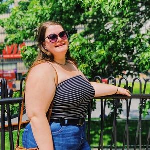 Meet your Posher, Kenzie